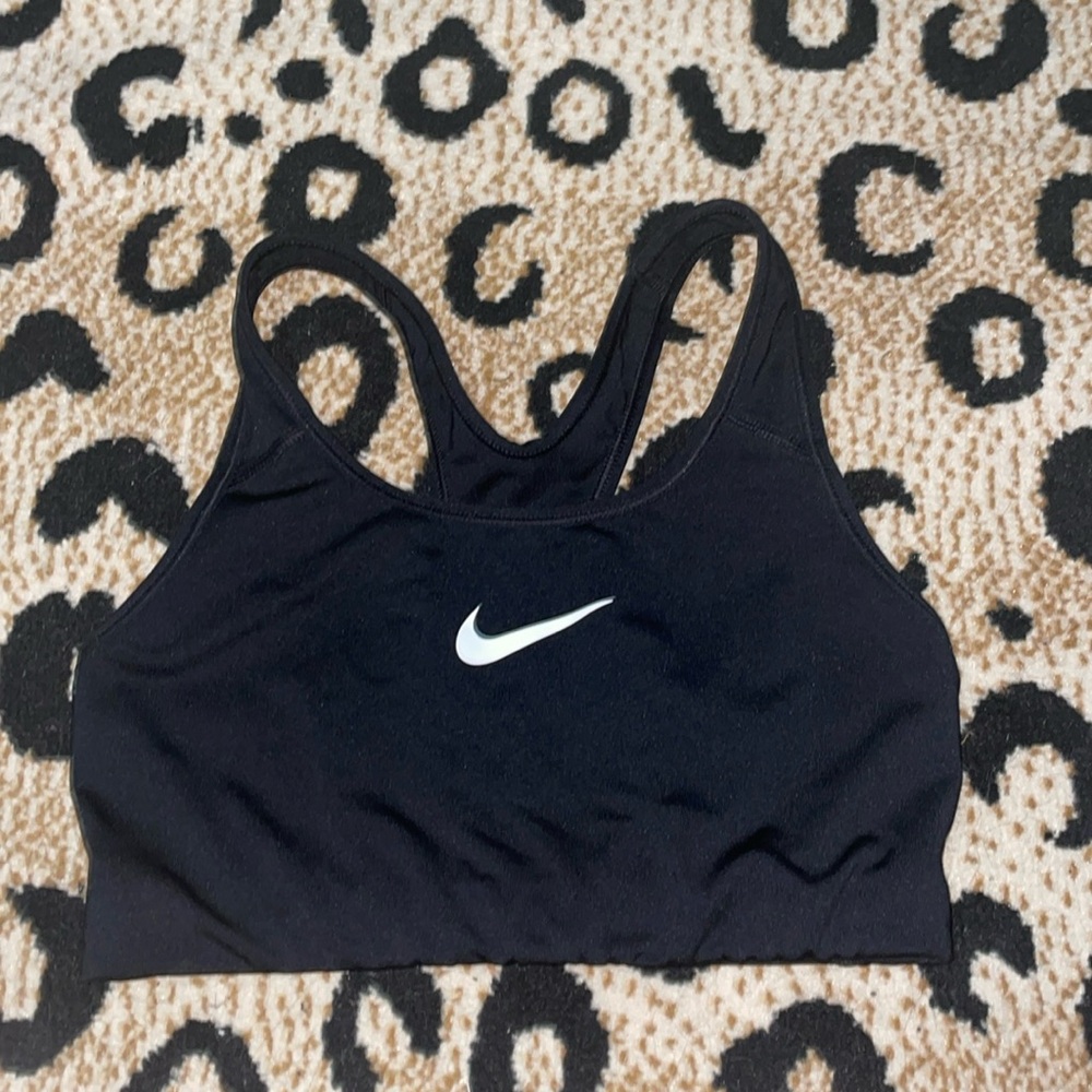 Black Nike sports bra